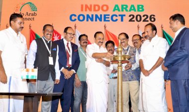 കേരളത്തെ ആഗോള ടൂറിസം വിജ്ഞാന ആരോഗ്യ ഹബ്ബാക്കും മുഖ്യമന്ത്രി വി. ഡി. സതീശൻ