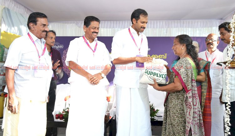 സപ്ലൈകോ ഓണം മേളകൾ ആരംഭിച്ചു വൻ വിലക്കുറവിൽ ഓണക്കിറ്റുകൾ മന്ത്രി അനൂപ് ജേക്കബ്
