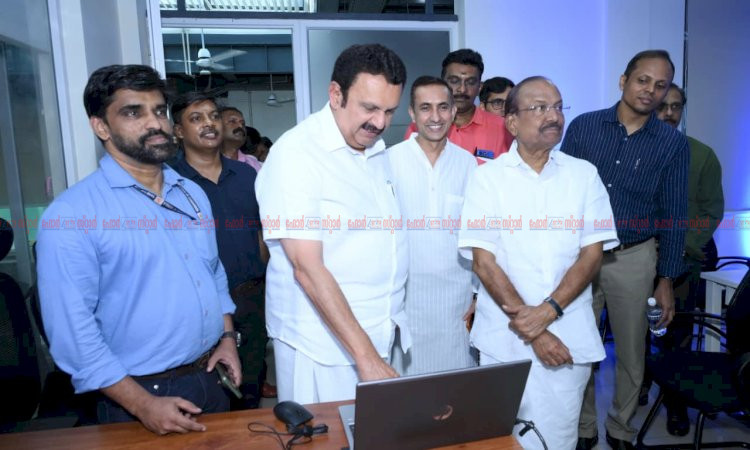 മാറുന്ന സാങ്കേതികവിദ്യ, മാറേണ്ട ഭരണം സി ഡിറ്റിൽ പുതിയ എ ഐ ലാബും മലയാളം ഫോണ്ടും പുറത്തിറക്കി