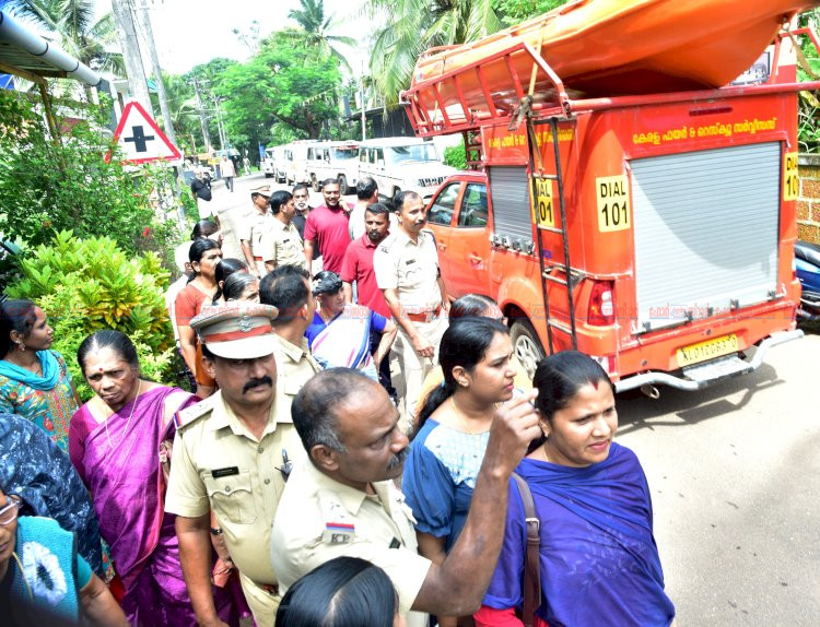അപായ സൈറൺ മുഴങ്ങി ചാൽ ബീച്ചിൽ സുനാമി മോക് ഡ്രിൾ വിജയകരം