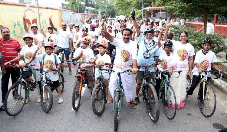 ഓണവിളംബരവുമായി തലസ്ഥാന നഗരിയിൽ സൈക്കിൾ റാലി