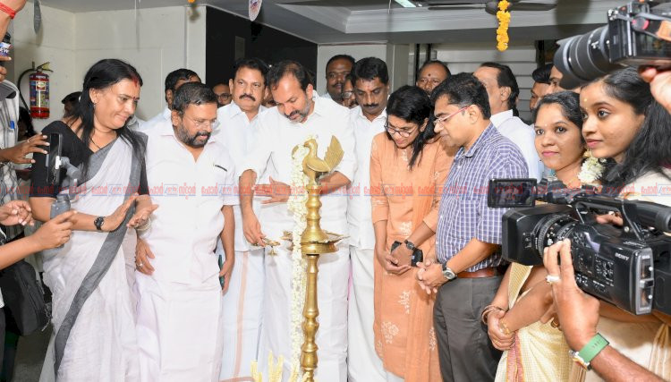 ഹരിതസുന്ദരമായി ഓണാഘോഷം വലിയ അനുഭവമാക്കണം മന്ത്രി പി.സി. വിഷ്ണുനാഥ് ഫെസ്റ്റിവൽ ഓഫീസ് ഉദ്ഘാടനം ചെയ്തു