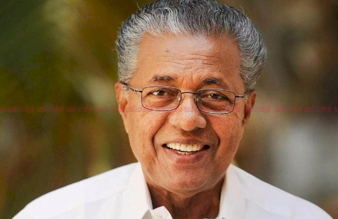 ഗൾഫ് വിമാന ടിക്കറ്റ് നിരക്കിലെ കൊള്ള തടയണം കേന്ദ്ര മന്ത്രിക്ക് കത്തയച്ച് പിണറായി വിജയൻ