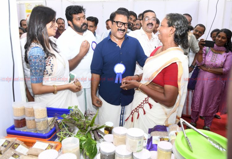 കുടുംബശ്രീ സ്ത്രീകളുടെ വ്യക്തിത്വം തിരിച്ചറിയാന്‍ പ്രാപ്തമാക്കിയ പ്രസ്ഥാനം മന്ത്രി കെ.എം ഷാജി