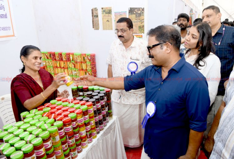 കുടുംബശ്രീ സ്ത്രീകളുടെ വ്യക്തിത്വം തിരിച്ചറിയാന്‍ പ്രാപ്തമാക്കിയ പ്രസ്ഥാനം മന്ത്രി കെ.എം ഷാജി