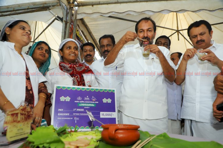 കനകക്കുന്നിൽ ഫുഡ് ഫെസ്റ്റിന് തുടക്കം വാഴപ്പിണ്ടിപ്പായസത്തിന് ഒന്നാം സ്ഥാനം
