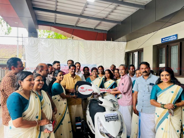 ആലപ്പുഴ ജില്ലാ പഞ്ചായത്ത് പദ്ധതി 64 ഭിന്നശേഷിക്കാർക്ക് സൈഡ് വീൽ സ്കൂട്ടറുകൾ കൈമാറി