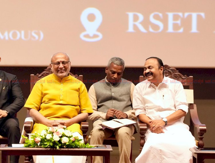 വെറും ബിരുദധാരികളെ സൃഷ്ടിച്ചാൽ പോരാ വിപണിയുടെ ആവശ്യം അറിയണം ഉപരാഷ്ട്രപതി സി. പി. രാധാകൃഷ്ണൻ