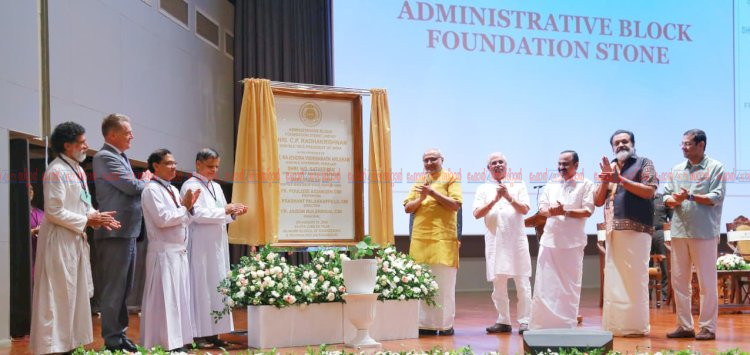 വെറും ബിരുദധാരികളെ സൃഷ്ടിച്ചാൽ പോരാ വിപണിയുടെ ആവശ്യം അറിയണം ഉപരാഷ്ട്രപതി സി. പി. രാധാകൃഷ്ണൻ