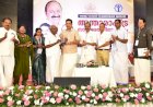 ലോക സാക്ഷരതാ ദിനം ചൂലൻകുട്ടിക്കും പി.പി. സാബിറയ്ക്കും മന്ത്രി എൻ. ഷംസുദ്ദീന്റെ ആദരം