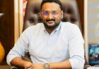 വീട്ടിൽനിന്ന് വൻ വിദേശമദ്യ ശേഖരംറിപ്പോർട്ടർ ടിവി ഉടമ ആന്റോ അഗസ്റ്റിൻ അറസ്റ്റിൽ