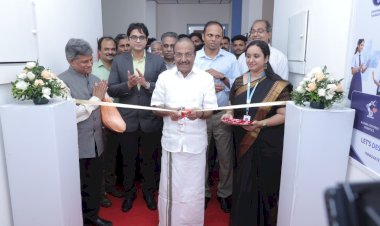 ഐ.ടി സേവനങ്ങളിൽ നിന്ന് സാങ്കേതികവിദ്യാ നിർമാണത്തിലേക്ക് സംസ്ഥാനം മാറണം മന്ത്രി പി.കെ. കുഞ്ഞാലിക്കുട്ടി