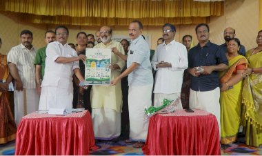 കെയർ വിഷൻ ഡോക്യുമെൻ്റ് ഡോ. ടി.എം. തോമസ് ഐസക് പ്രകാശനം ചെയ്തു