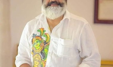 പാലിയേക്കരയിൽ കിലോമീറ്ററുകളോളം ഗതാഗതക്കുരുക്ക്; ടോൾ ബൂത്തുകൾ തുറന്നുവിട്ട് കേന്ദ്രമന്ത്രി സുരേഷ് ഗോപി