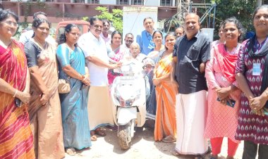 സ്വയംപര്യാപ്തതയിലേക്ക് ചിറകടിച്ചുയരാൻ ഭിന്നശേഷിക്കാർ 64 പേർക്ക് സൈഡ് വീൽ സ്കൂട്ടറുകൾ വിതരണം ചെയ്തു
