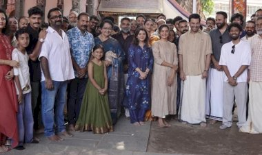 പൃഥ്വിരാജ് മഞ്ജു വാര്യർ ചിത്രം ഒടിയൻ ദി ഏജ് ഓഫ് ഇല്ല്യൂഷൻ പൂജ കഴിഞ്ഞു സംവിധാനം രാഹുൽ സദാശിവൻ