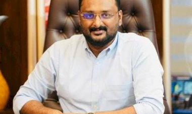 വീട്ടിൽനിന്ന് വൻ വിദേശമദ്യ ശേഖരംറിപ്പോർട്ടർ ടിവി ഉടമ ആന്റോ അഗസ്റ്റിൻ അറസ്റ്റിൽ