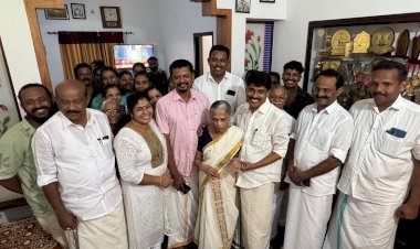 ഏഷ്യൻ ഗെയിംസ് ഷൂട്ടിംഗ് വെള്ളിമെഡൽ ജേതാവ് വിദർശ കെ. വിനോദിനെ മന്ത്രി ടി. സിദ്ദീഖ് അഭിനന്ദിച്ചു