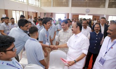 ഭിന്നശേഷിക്കാർക്കായി പ്രത്യേക പദ്ധതികൾ നടപ്പാക്കും മുഖ്യമന്ത്രി വി.ഡി. സതീശൻ