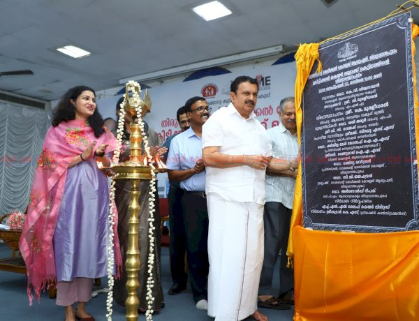 സർക്കാർ ആശുപത്രികളിലെ സ്റ്റാഫ് പാറ്റേൺ പരിഷ്‌കരിക്കും മന്ത്രി കെ. മുരളീധരൻ