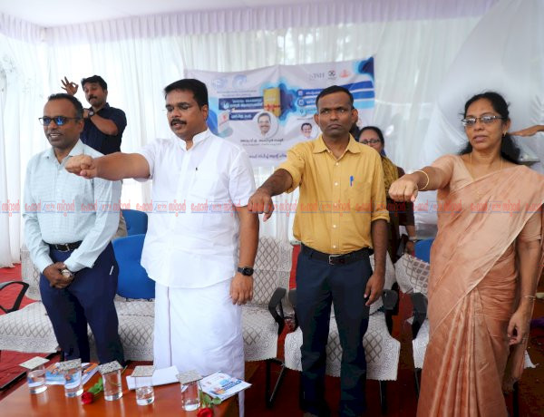 മറ്റ് ഭാഷകൾ പോലെ ആംഗ്യഭാഷയും പ്രധാനം മന്ത്രി വി.ഇ അബ്ദുൽ ഗഫൂർ