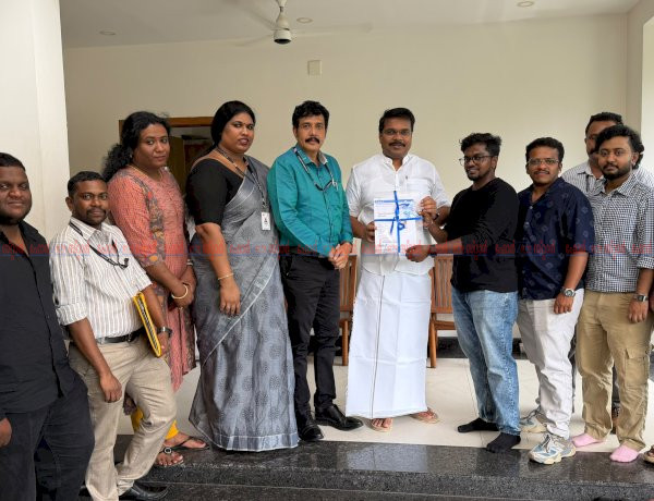 ട്രാൻസ്‌ജെൻഡർ വിദേശപഠന ധനസഹായം മന്ത്രി വി. ഇ. അബ്ദുൽ ഗഫൂർ കൈമാറി