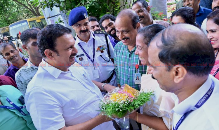 പരിയാരത്ത് ജീവനക്കാർക്ക് റീഓപ്ഷൻ സൗജന്യ മരുന്നും തസ്തിക പരിഷ്കരണവും ഉറപ്പെന്ന് മന്ത്രി കെ. മുരളീധരൻ