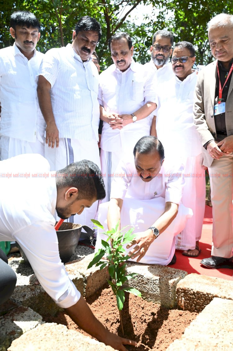 പുതുയുഗ കേരളം കോഴിക്കോട് എൻ.ഐ.ടിയെ പങ്കാളിയാക്കുംമുഖ്യമന്ത്രി വി.ഡി. സതീശൻ
