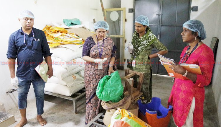 അമൃതം ന്യൂട്രിമിക്സ് നിർമാണ യൂണിറ്റുകളിൽ ഭക്ഷ്യ കമ്മീഷൻ പരിശോധന