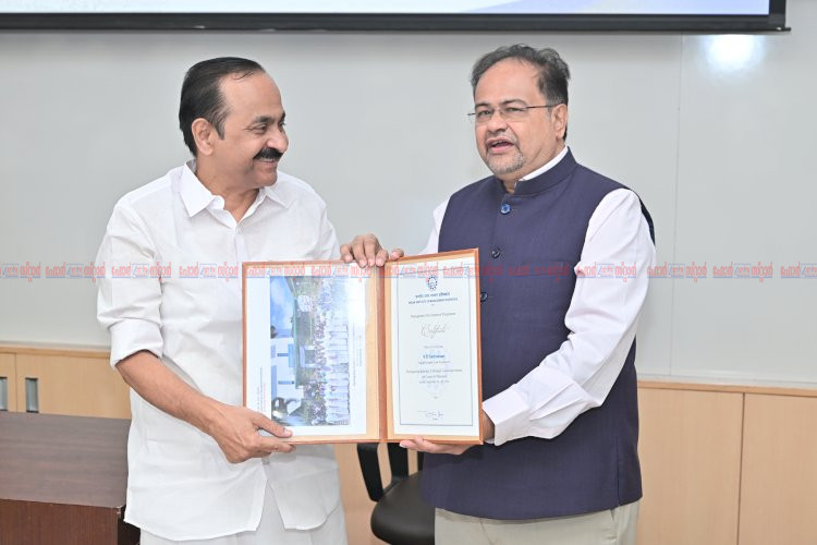 റീ ഇമാജിനിങ് കേരളം സംസ്ഥാന മന്ത്രിസഭയുടെ നേതൃത്വ സംഗമത്തിന് സമാപനം