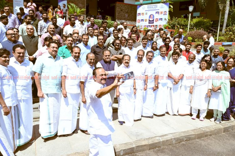 റീ ഇമാജിനിങ് കേരളം സംസ്ഥാന മന്ത്രിസഭയുടെ നേതൃത്വ സംഗമത്തിന് സമാപനം