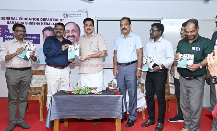 സ്കൂൾ ഉച്ചഭക്ഷണം പ്ലസ് ടു വരെയാക്കാൻ നീക്കം പ്രാതലും നൽകുമെന്ന് വിദ്യാഭ്യാസ മന്ത്രി എൻ. ഷംസുദ്ദീൻ