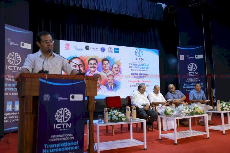 മനുഷ്യന്റെ തലച്ചോറാണ് ലോകത്തിലെ ഏറ്റവും വലിയ ഒറിജിനൽ കമ്പ്യൂട്ടർ മന്ത്രി റോജി എം ജോൺ