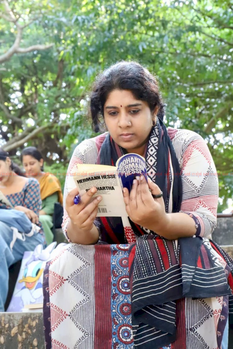 ​വായന പ്രതിസന്ധികളിൽ വഴികാട്ടിയാകും ജില്ലാ കളക്ടർ എം.എസ്. മാധവിക്കുട്ടി