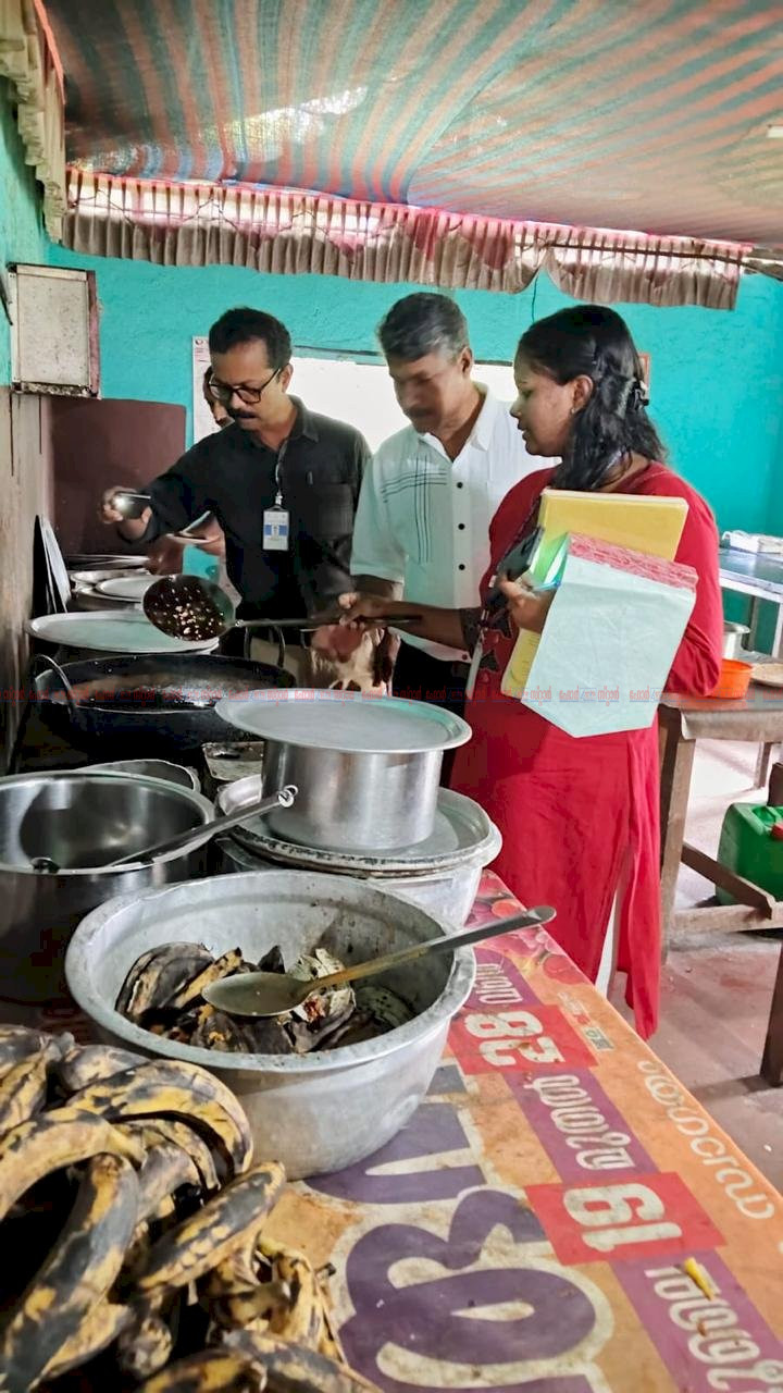 ശുചിത്വ മാനദണ്ഡം പാലിച്ചില്ല 3 ഭക്ഷ്യ വിതരണ സ്ഥാപനങ്ങൾ അടപ്പിച്ചു 84 കടകൾക്ക് നോട്ടീസ്