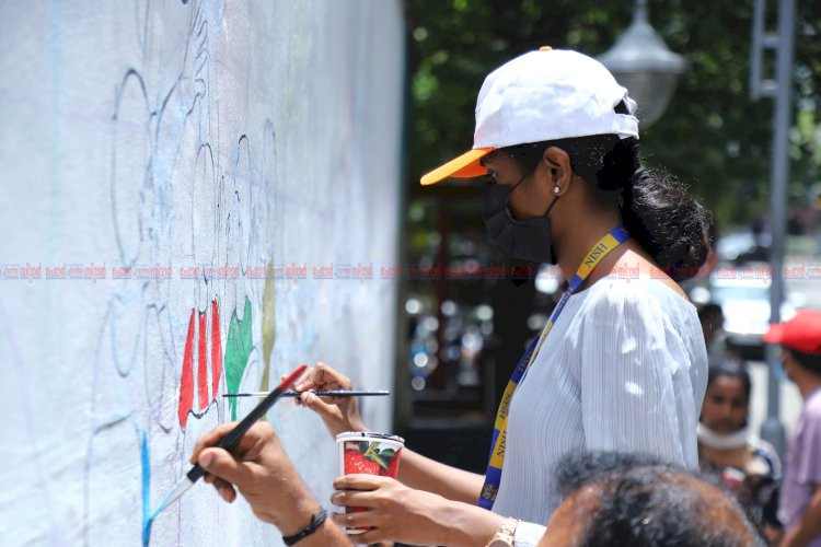 മറ്റ് ഭാഷകൾ പോലെ ആംഗ്യഭാഷയും പ്രധാനം മന്ത്രി വി.ഇ അബ്ദുൽ ഗഫൂർ