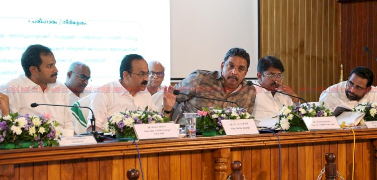 ഇടുക്കിയുടെ ഭൂപ്രശ്‌നങ്ങൾക്ക് പ്രഥമ പരിഗണന 5000 പട്ടയങ്ങൾ ഉടൻ വിതരണം ചെയ്യുമെന്ന് മുഖ്യമന്ത്രി വി.ഡി. സതീശൻ