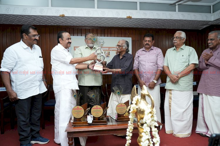 എം.പി. മന്മഥൻ നവോത്ഥാനത്തിന് മുൻനിരയിൽ പോരാടിയ നേതാവ് മുഖ്യമന്ത്രി വി.ഡി. സതീശൻ