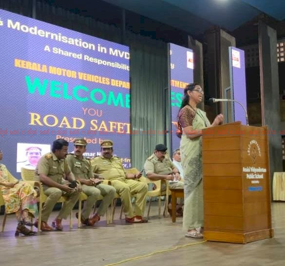 വിദ്യാർത്ഥികളിൽ സുരക്ഷാ പാഠങ്ങൾ പകരാൻ മോട്ടോർ വാഹന വകുപ്പ്