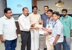 ​ഗാന്ധി ക്വിസ് മത്സരം ചേർത്തല ഹോളി ഫാമിലി എച്ച്.എസ്.എസ് ഒന്നാം സ്ഥാനം