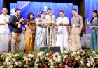 സ്വന്തം വേരുകൾ മറക്കാതെ മുന്നേറണം എം.എൽ.എ എക്‌സലൻസ് അവാർഡ് വിതരണം ചെയ്ത് ദീപാ ദാസ്മുൻഷി
