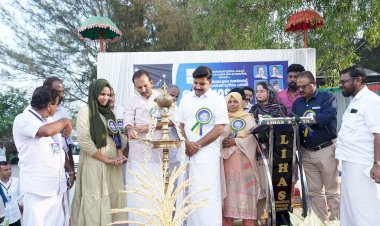 കടലിലേക്ക് 400 മീറ്റർ നടപ്പാത പടിഞ്ഞാറേക്കര സൺസെറ്റ് ബീച്ച് പാർക്ക് നാടിന് സമർപ്പിച്ചു