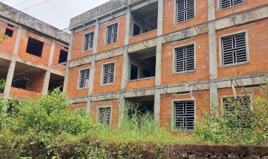 കരാറുകാരന്റെ വീഴ്ച, വീണ്ടും ടെണ്ടർ കുറ്റിപ്പാല ഫ്ലാറ്റിന്റെ നിർമ്മാണത്തിന് പുതിയ ജീവൻ