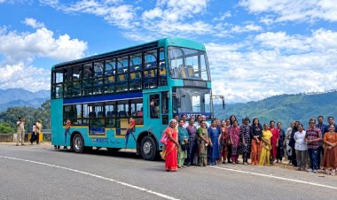 ​പൂജ അവധിക്കാലത്ത് ഹൗസ് ഫുൾ മൂന്നാറിലെ കെ.എസ്.ആർ.ടി.സി ഡബിൾ ഡെക്കറിന് റെക്കോർഡ് വരുമാനം