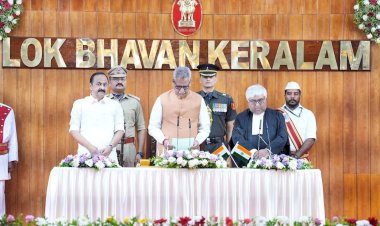 കേരളത്തിന്റെ പുതിയ ഗവർണറായി ഓം പ്രകാശ് മാഥുർ ചുമതലയേറ്റു