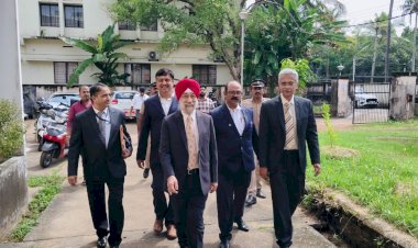 ​ദേശീയ ഉപഭോക്തൃ കമ്മീഷൻ അംഗം ഡോ. ഇന്ദ്രജിത്ത് സിംഗ് എറണാകുളം ജില്ലാ കമ്മീഷൻ സന്ദർശിച്ചു