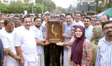 സ്വർണക്കപ്പും ദീപശിഖയും കോഴിക്കോട്ടെത്തി മന്ത്രി എൻ. ഷംസുദ്ദീൻ ഉദ്ഘാടനം ചെയ്തു