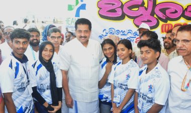 ​പ്ലാസ്റ്റിക് തരൂ, മധുരം തരാം സംസ്ഥാന സ്കൂൾ കായികമേള നഗരിയിൽ പ്ലാസ്റ്റിക് ശേഖരണ പവലിയൻ