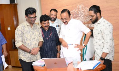 സൗജന്യ യാത്രാ പദ്ധതി പ്രിയദർശിനി ഹ്രസ്വചിത്രം മുഖ്യമന്ത്രി വി.ഡി. സതീശൻ പ്രകാശനം ചെയ്തു