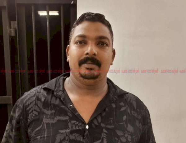 പെരിയാറിൽ നിന്ന് കൊല്ലത്തേക്ക് മണൽക്കടത്ത് പ്രധാന സംഘത്തലവൻ പോലീസിന്റെ പിടിയിൽ